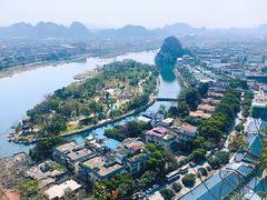-叠彩山景区