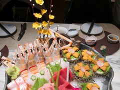 朝鲜活海胆-月下料理(楷林IFC店)