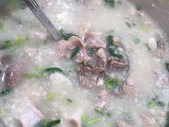 -标记美食新鲜猪杂(兴南大道店)