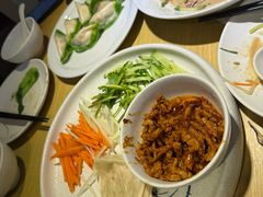 -关东小磨东北菜(上海长风大悦城店)