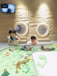 -MINI MARS 脚下的城市乐园·餐饮·派对(静安江宁店)