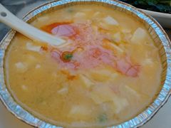 蟹黄豆腐-蔼若春.传承三十年云南菜(金碧公园店)