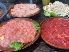 -冯校长老火锅(中联广场店)