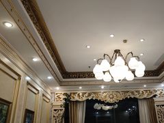 -皇宫大酒店