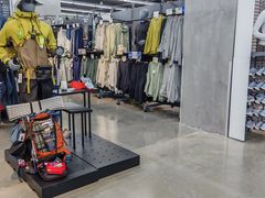 -迪卡侬(大英山店)