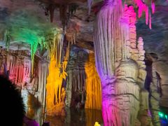 -泰安地下龙宫景区