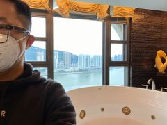 超大海景按摩浴缸-澳门十六浦索菲特大酒店