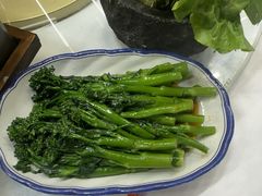 -刘姐啤酒鱼民族演艺餐厅(西街总店)