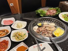 -木槿花韩式炭烤·熟成肉工坊(孙文东路店)