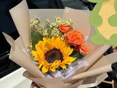 -沪花拾者(好再来花卉鲜花店)