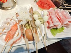 -百品聚旋转火锅(万德庄店)