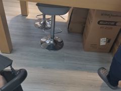 -天空之镜眼镜店蔡司依视路配镜授权零售店(望京颐堤港店)