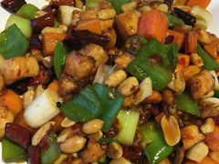 -赶海部落海鲜城(海阳路店)