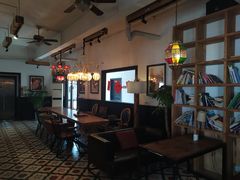 -拖板鞋咖啡旅行酒店(春熙路地铁站店)