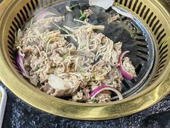 -牛鲜盛齐齐哈尔烤肉(曹路店)