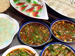 -官塘陈记鱼生·潮汕砂锅粥·牛肉火锅(潮枫路总店)