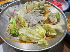 -明洞阿姨·韩式酱蟹烤肉·创意料理(方庄店)