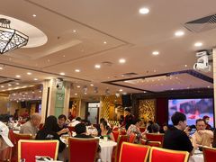 -凤凰楼酒家·粤宴点心(华强北店)