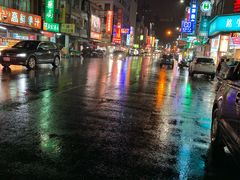 -六合夜市