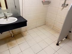 -全民健身中心壁球馆