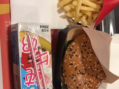 -麦当劳(田林好又多店)