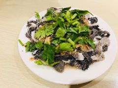 -黑八私房老北京炸酱面