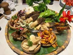 -菌彩云南野生菌火锅(呈贡七彩云南第壹城店)