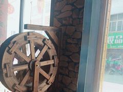 -冯记白土岗辣子鸡