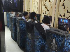 -绿树电竞(五路店)
