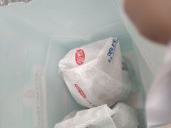 -上海哈尔滨食品厂(淮海中路店)