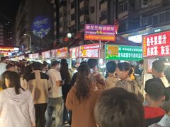 -正宁路小吃夜市