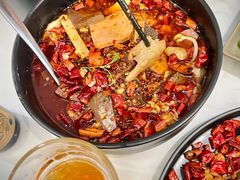 -本来精品川菜(嘉里中心店)