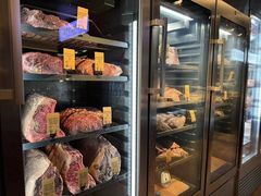 -MONICH牛排融合餐厅(和义大道购物中心店)