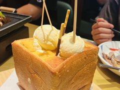 面包遇上冰激凌-新发现(复地活力城店)