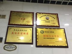 -覃肥叔桂林米粉(粮道街店)