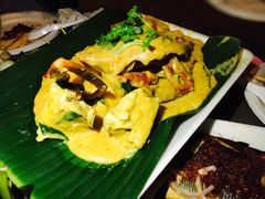 -东海岸人工湖美食村