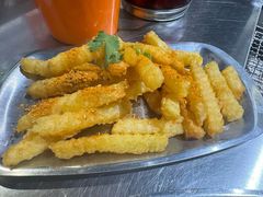 -马路牙子烧烤音乐酒馆(望京店)
