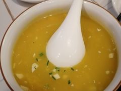 -阿瓦山寨·湘菜现炒·剁椒鱼头王(咸阳总店)