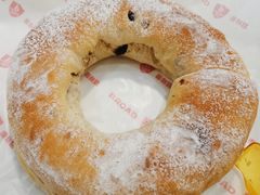蔓越莓芝士圈-BROAD面包路·欧式面包(龙湖时代C馆店)