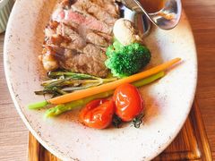 -J·one Bistro吉萬酒厨·牛排