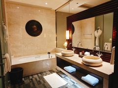 -海南清水湾莱佛士酒店