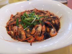 -山明水秀大饭店