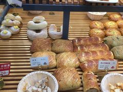 -焙丽拾光(麦凯乐直营店)