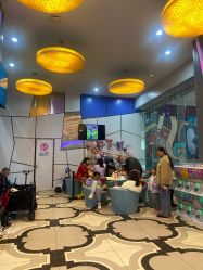 -反弹蹦床公园·亲子乐园·团建·派对(尚品奥莱店)