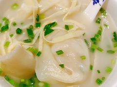 三鲜刀鱼馄饨-Yan Ting 宴庭中餐厅(上海静安瑞吉酒店)