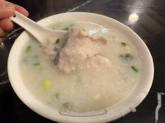 皖鱼片粥-伍湛记 · 广州老字号(龙津中路店)