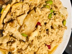 特色虾皮臭豆腐-老头儿油爆虾·知味杭州(爱琴海购物中心)