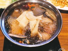 -百年老妈火锅(中原万达店)
