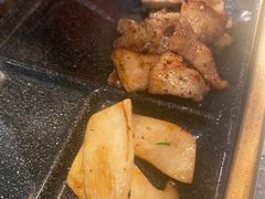 -新石器烤肉(中房金谊广场店)
