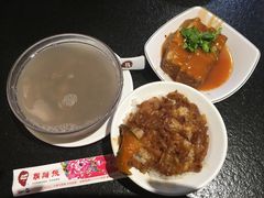 -胡须张鲁肉饭(美食文化馆店)